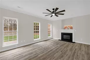 5 Hartsfield Ct, Greensboro, NC 27407 - Photo 16