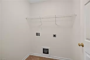 3518 Panarama Dr, Greensboro, NC 27405 - Photo 26