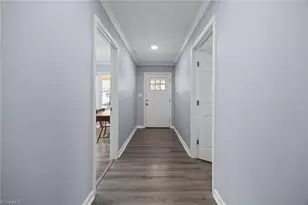 833 Bowerwood Dr, Thomasville, NC 27360 - Photo 8