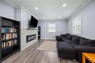 833 Bowerwood Dr, Thomasville, NC 27360 - Photo 6