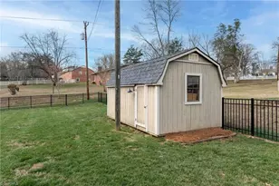 110 Summerglen Dr, Lewisville, NC 27023 - Photo 44