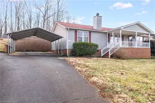2940 Rhonswood Dr, Tobaccoville, NC 27050 - Photo 2