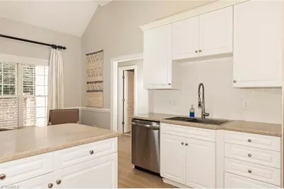 2 Wexford Circle, Thomasville, NC 27360 - Photo 20