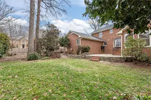 1200 Heathrow Dr, Greensboro, NC 27410 - Photo 36