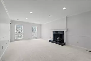 1200 Heathrow Dr, Greensboro, NC 27410 - Photo 18