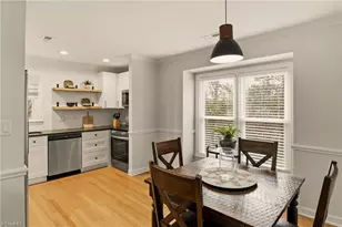 5137 Autumncrest Dr, Greensboro, NC 27407 - Photo 8