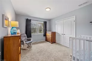 401 Springtime Dr, Greensboro, NC 27409 - Photo 22