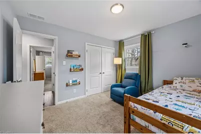 401 Springtime Drive, Greensboro, NC 27409 - Photo 20