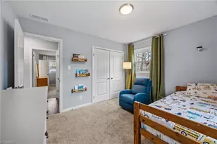 401 Springtime Dr, Greensboro, NC 27409 - Photo 20