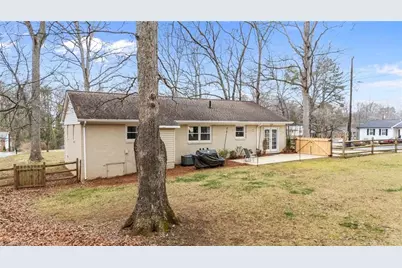 401 Springtime Drive, Greensboro, NC 27409 - Photo 42