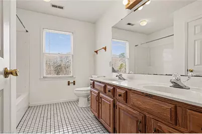 3226 Derby Circle, High Point, NC 27265 - Photo 20