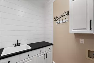 114 Seminole Ln, Lexington, NC 27295 - Photo 14