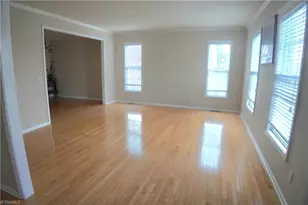 4324 Clovelly Dr, Greensboro, NC 27407 - Photo 6