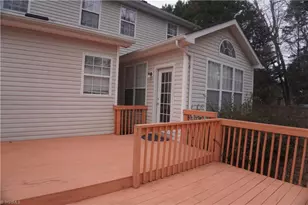 4324 Clovelly Dr, Greensboro, NC 27407 - Photo 4