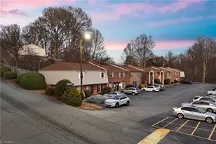 309 Vineyard Park Ct, Winston-Salem, NC 27104 - Photo 4