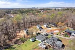 4587 Erin St, Winston-Salem, NC 27105 - Photo 36