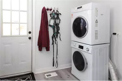 218 W Washington Street, Mayodan, NC 27027 - Photo 30