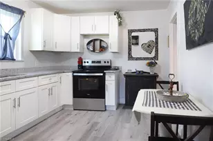 218 W Washington St, Mayodan, NC 27027 - Photo 14