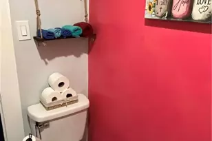 218 W Washington St, Mayodan, NC 27027 - Photo 32