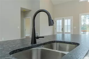 1314 Riverside Dr, Lexington, NC 27292 - Photo 10