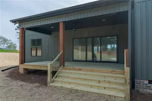 1314 Riverside Dr, Lexington, NC 27292 - Photo 32