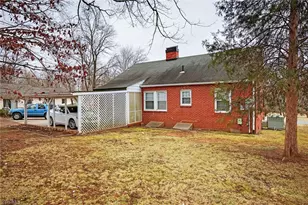 210 Hundley Dr, Eden, NC 27288 - Photo 28