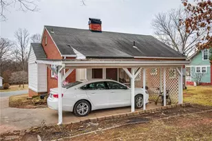 210 Hundley Dr, Eden, NC 27288 - Photo 26