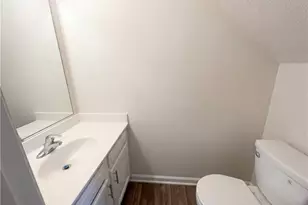 1942 Briar Run Dr, Greensboro, NC 27405 - Photo 8