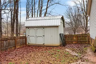 370 Lee Rd, Thomasville, NC 27360 - Photo 28