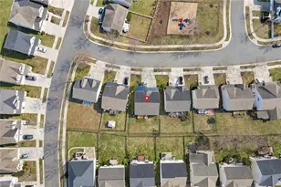 4050 Forbes Way, Burlington, NC 27215 - Photo 4