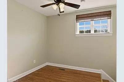 185 Alpine Court, Winston-Salem, NC 27104 - Photo 16