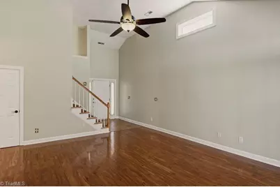 185 Alpine Court, Winston-Salem, NC 27104 - Photo 4