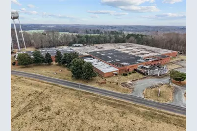 1000 E Butler Avenue, Liberty, NC 27298 - Photo 8