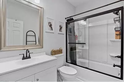 404 Lexington Avenue, Thomasville, NC 27360 - Photo 12