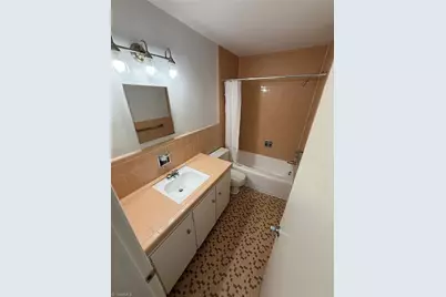 1610 W Northwest Boulevard #E, Winston-Salem, NC 27104 - Photo 6