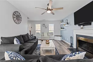 7300 Silverwood Ct, Greensboro, NC 27410 - Photo 12