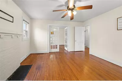 403 Phillips Avenue, High Point, NC 27262 - Photo 4