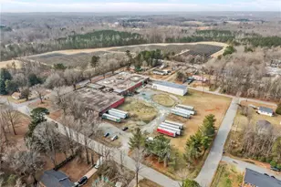 312 Luther Ave, Liberty, NC 27298 - Photo 4