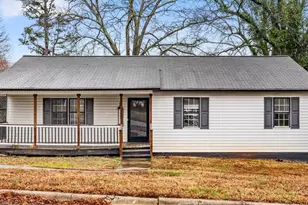 230 James St, Lexington, NC 27295 - Photo 1