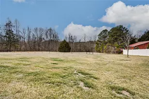 1339 Barker Dr, Randleman, NC 27317 - Photo 34