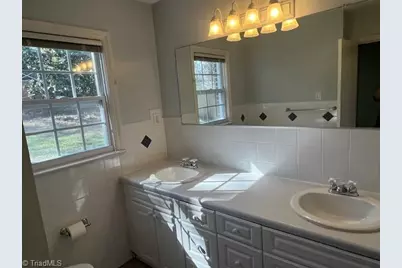 1224 Pinebluff Road, Winston-Salem, NC 27103 - Photo 18