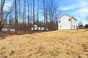 5125 Fredonia Ave, Winston-Salem, NC 27105 - Photo 24