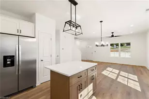 5131 Fredonia Ave, Winston-Salem, NC 27105 - Photo 10