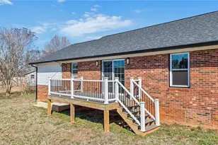 3480 N Nc Hwy 16, Millers Creek, NC 28651 - Photo 4