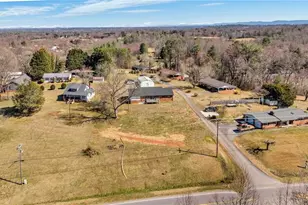 3480 N Nc Hwy 16, Millers Creek, NC 28651 - Photo 8