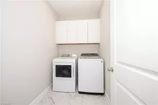 102 Castle Pond Dr, Winston-Salem, NC 27107 - Photo 14