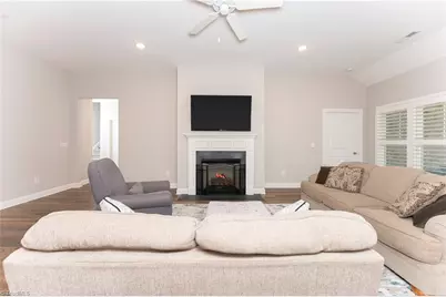 102 Castle Pond Drive, Winston-Salem, NC 27107 - Photo 8