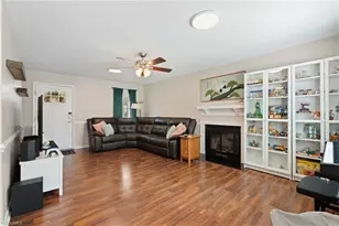 2209 Franklin Ct, Burlington, NC 27215 - Photo 6