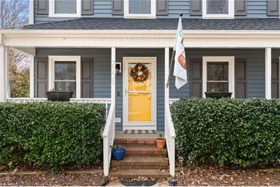 2209 Franklin Court, Burlington, NC 27215 - Photo 2