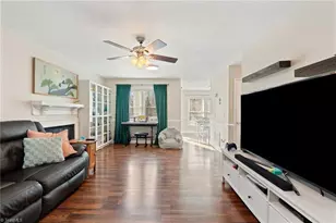 2209 Franklin Ct, Burlington, NC 27215 - Photo 4